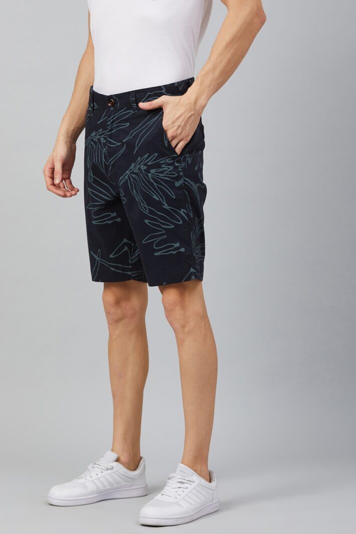 Fahrenheit Philodendron Leaf Print Shorts