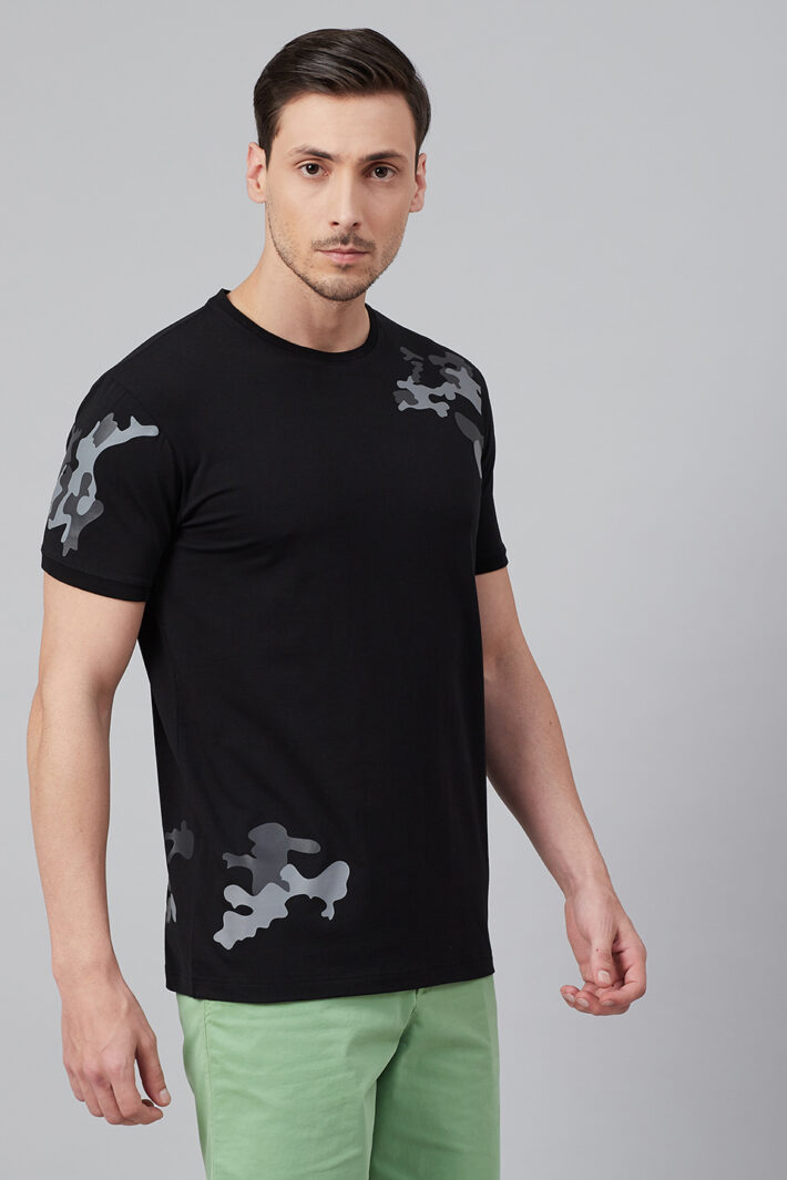 Fahrenheit Round Neck With Camouflage Print