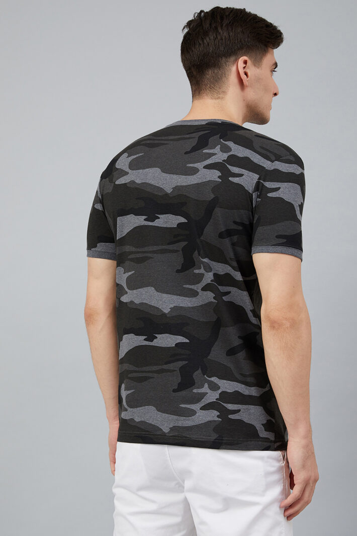 Fahrenheit Round Neck With Allover Camouflage Print