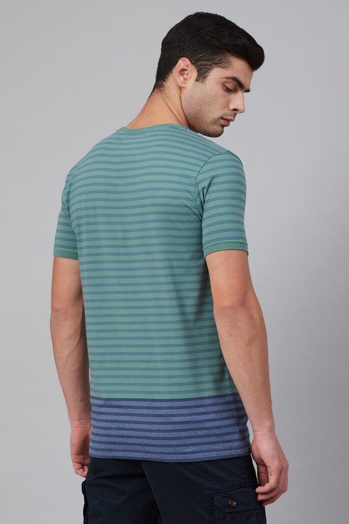 Fahrenheit Round Neck Colourblock Feeder Stripes