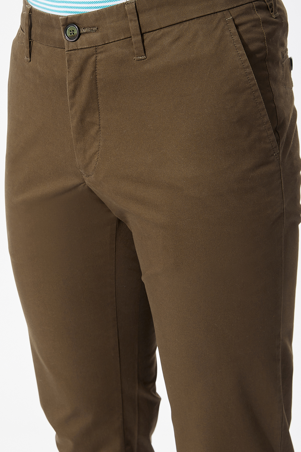The Best Men's Chinos Guide (2024): Must Read Before You Buy