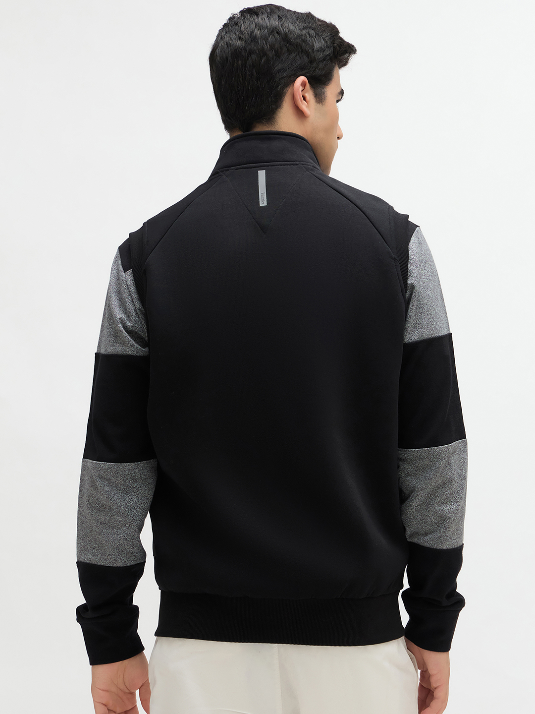 Sleeveless Sweatshirt - Image 3